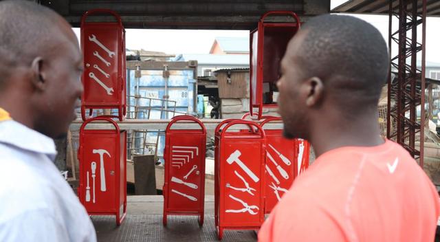 12 Electronics repair storage