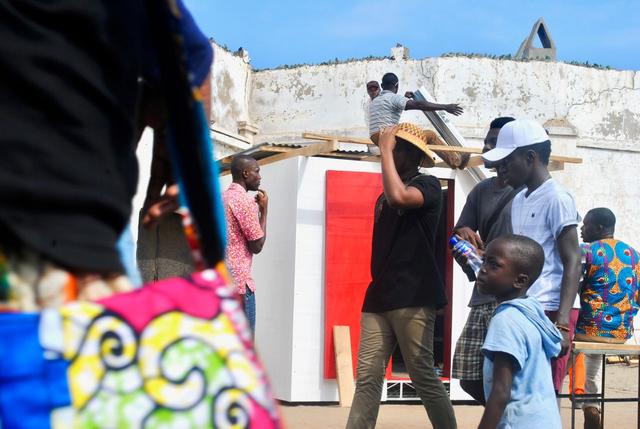 06 Kiosk museum exterior